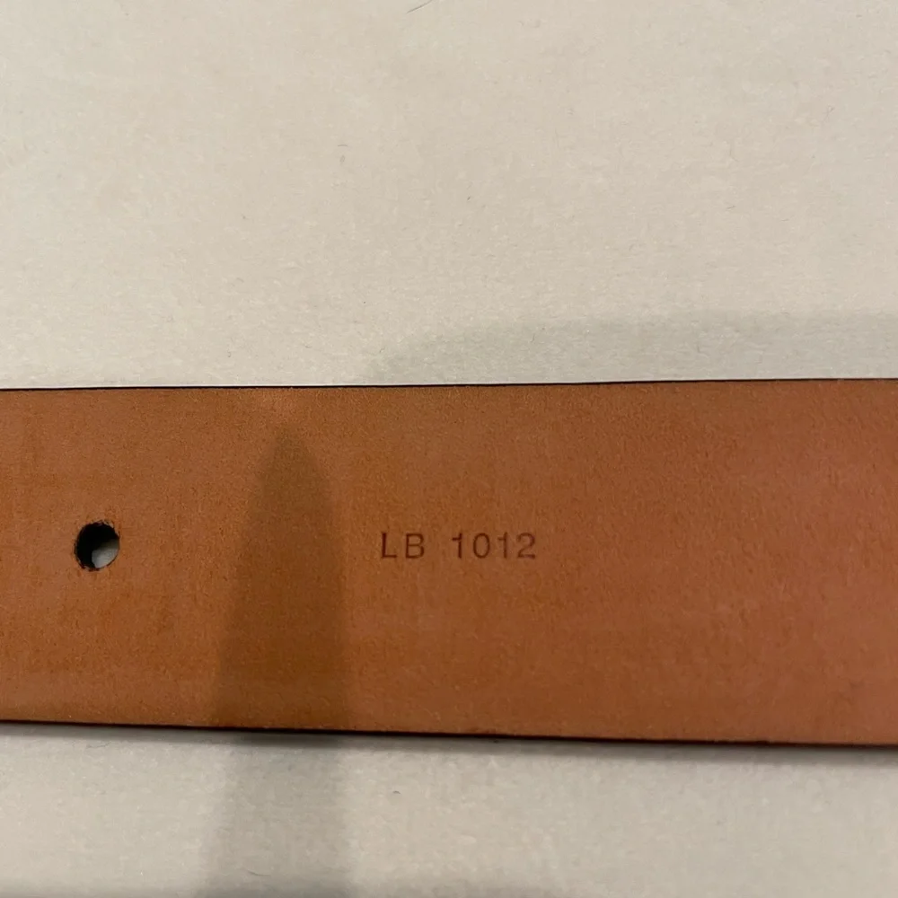 Louis Vuitton Damier Belt - Picture 14 of 15